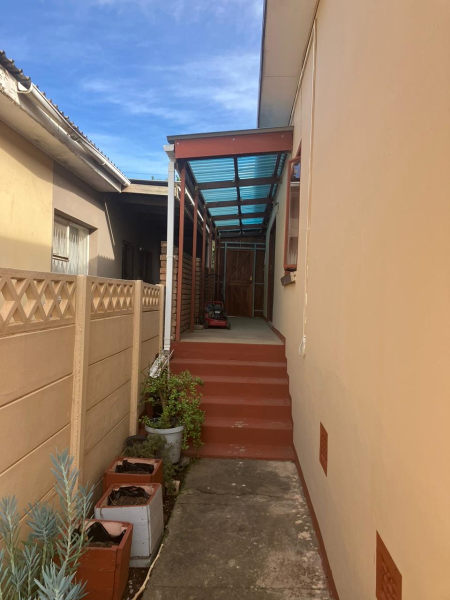 3 Bedroom Property for Sale in Thomas Gamble Eastern Cape
